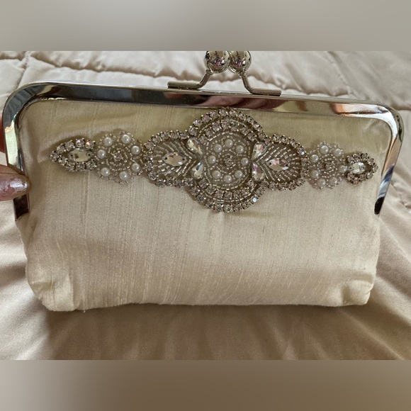 Bridal/Handcrafted Handbag By Constance - Picture 5 of 5